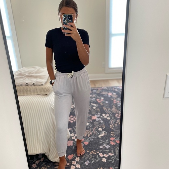 feat Pants - Women's light purple Pants